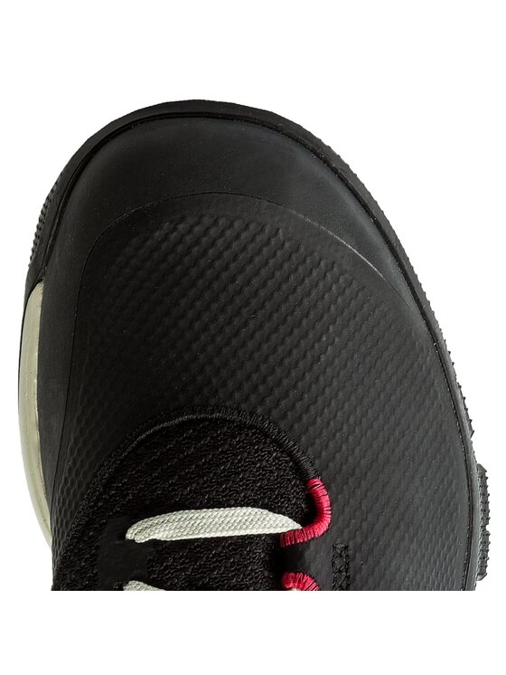 Under Armour Under Armour Trenažieru zāles apavi Ua Charged Ultimate 2.0 Ali 1302752-001 Melns