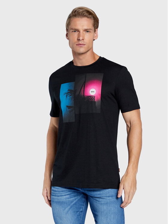 Boss T-Shirt Collage 50473057 Czarny Regular Fit | Modivo.pl