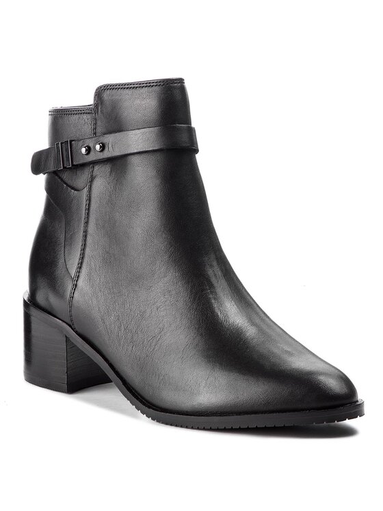 clarks freya