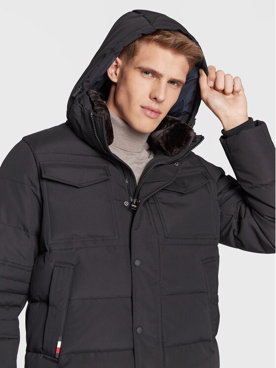 Tommy Hilfiger Tommy Hilfiger Žieminė striukė Utility MW0MW27702 Juoda Regular Fit