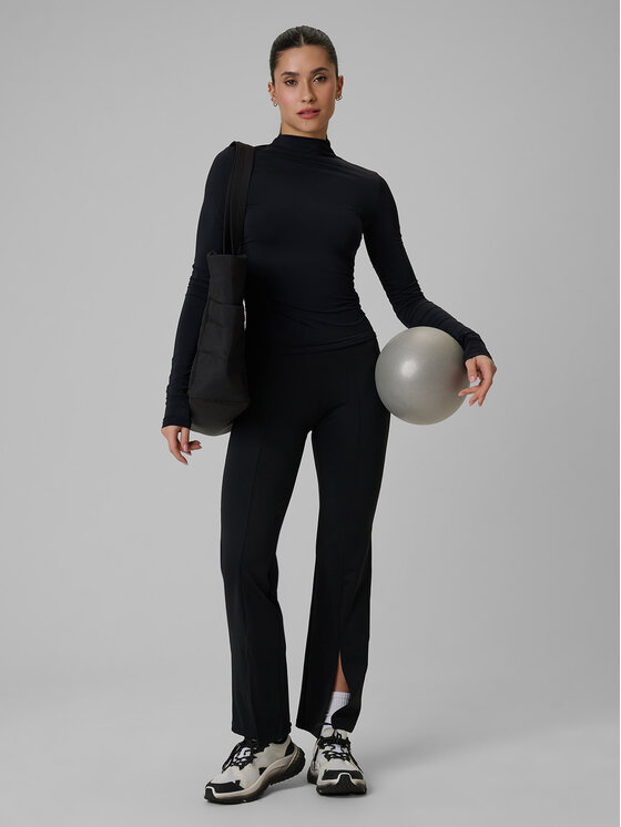 4F 4F Koszulka techniczna ATHLETIC ALLURE Czarny Slim Fit