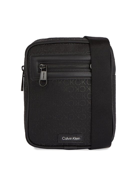 Geantă crossover Calvin Klein Ck Elevated K50K511750 Negru