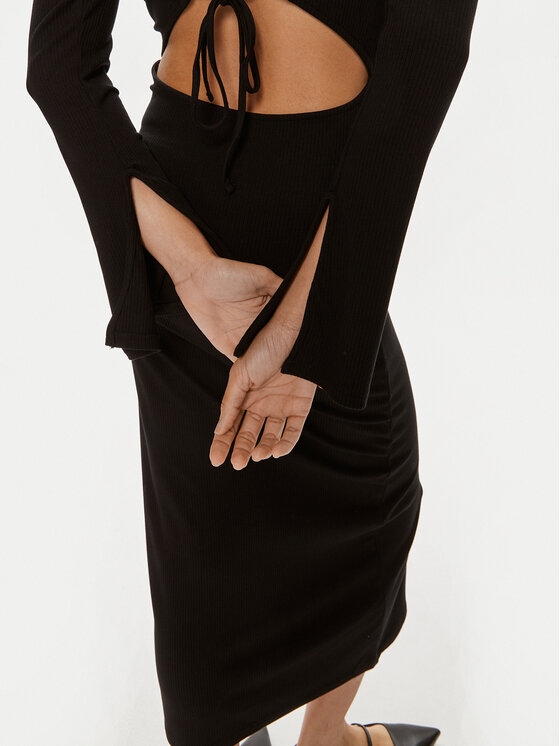 Bruuns Bazaar Bruuns Bazaar Pletena obleka Elliana BBW3979 Črna Regular Fit