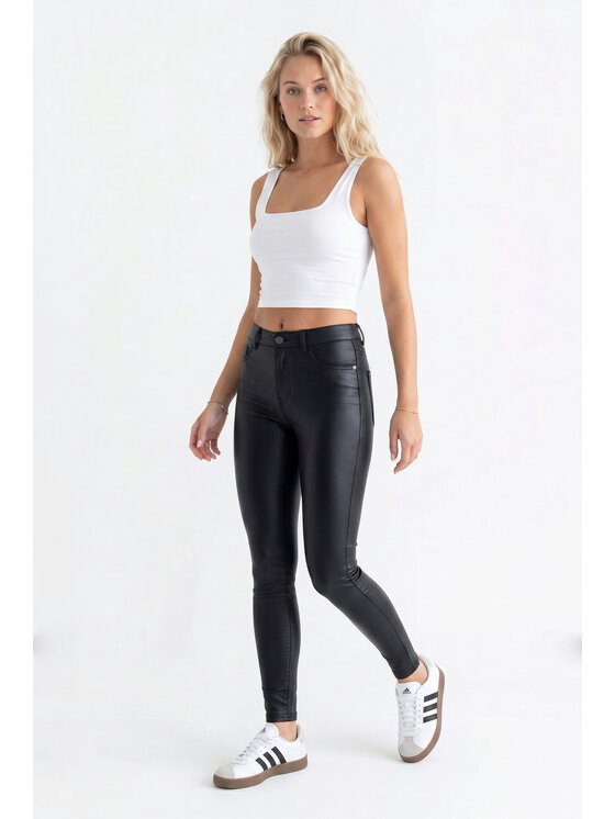 FIGL FIGL Spodnie skórzane M1343 Czarny Fitted Fit