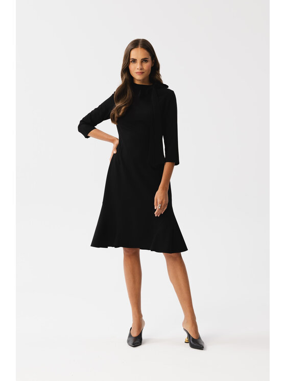 Stylove Stylove Koktejlové šaty S346 Čierna Modern Fit