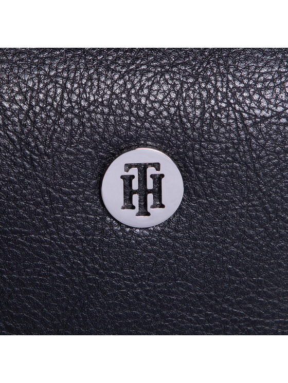 Tommy Hilfiger Дамска чанта Th Core Crossover AW0AW08760 Черен Modivo.bg