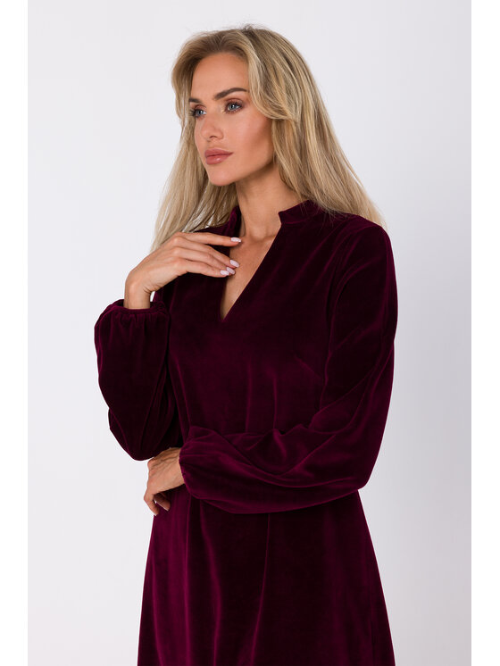 Made of Emotion Made of Emotion Koktejlové šaty M767 Bordová Modern Fit