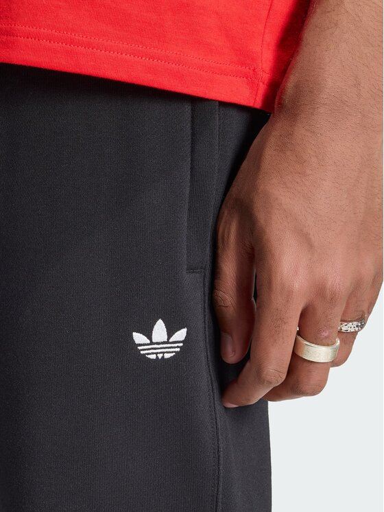 adidas adidas Spodnie dresowe 165411 Czarny Slim Fit