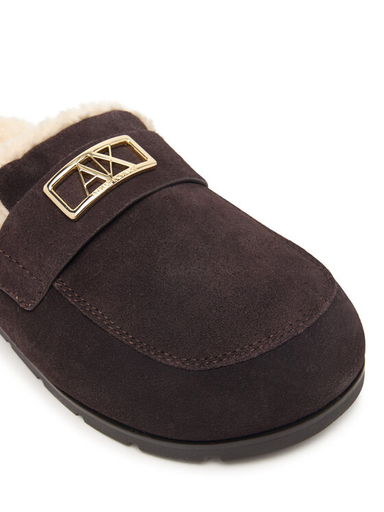 Armani Exchange Armani Exchange Klapki XW003096 AF27450 M6444 Brązowy ciemny
