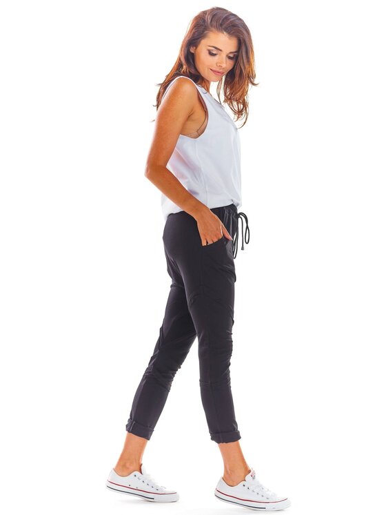 Infinite You Infinite You Spodnie damskie M217 Czarny Basic Fit