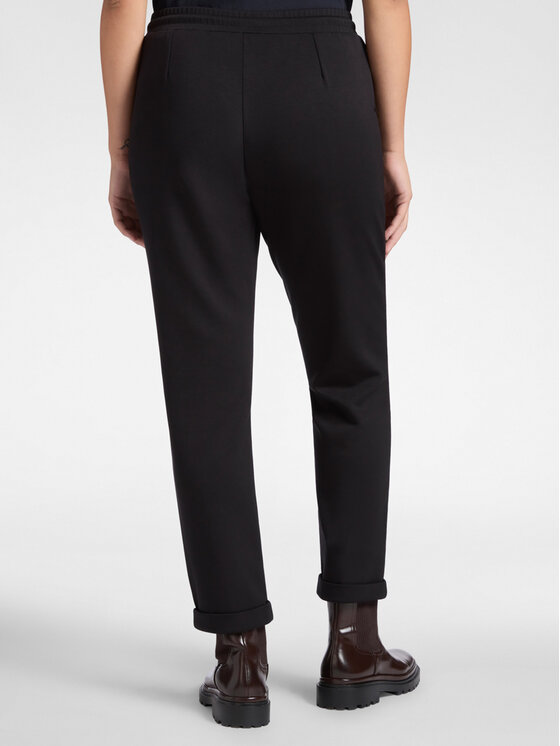 Elena Mirò Elena Mirò Pantaloni di tessuto P054Z000125N033 Nero Slim Fit