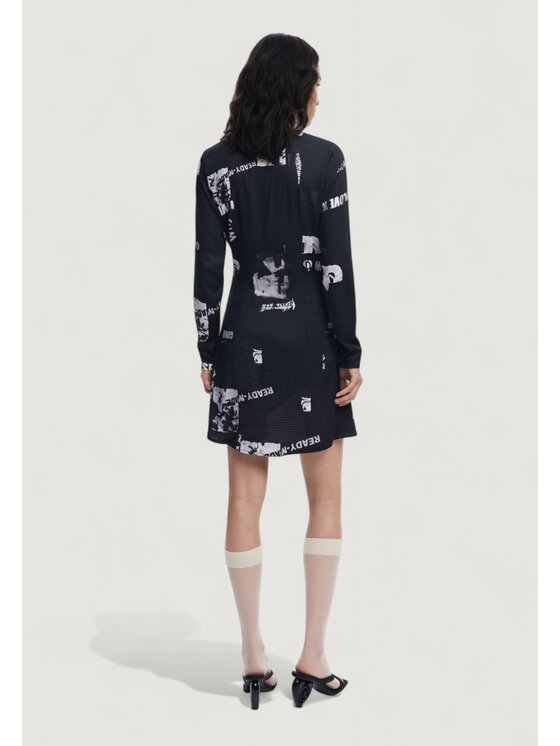 Desigual Desigual Φόρεμα καθημερινό VEST_NEWSCORTO Μαύρο To Fit