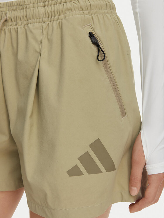 adidas adidas Pantaloni scurți sport Z.N.E. KD8463 Verde Loose Fit
