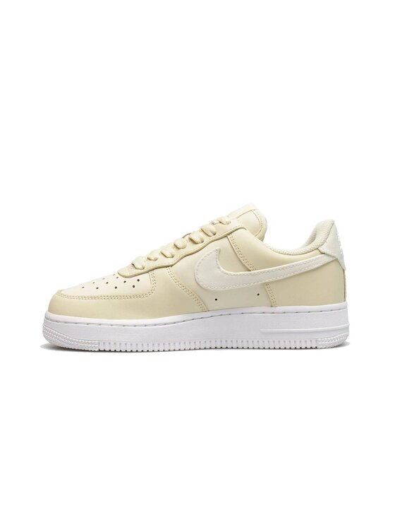 Nike Nike Buty halowe Air Force 1 LOW '07 ESS Beżowy