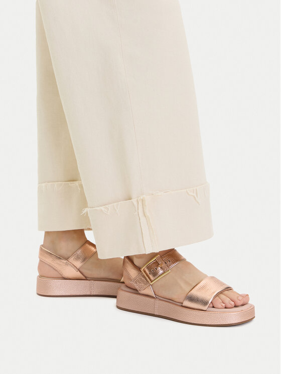 Clarks Sandale Alda Strap 26181223 Auriu