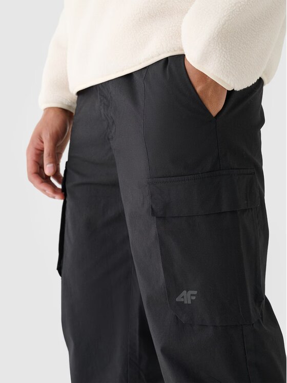 4F 4F Pantaloni di tessuto 4FRAW24TTROM1167-20S Nero Regular Fit