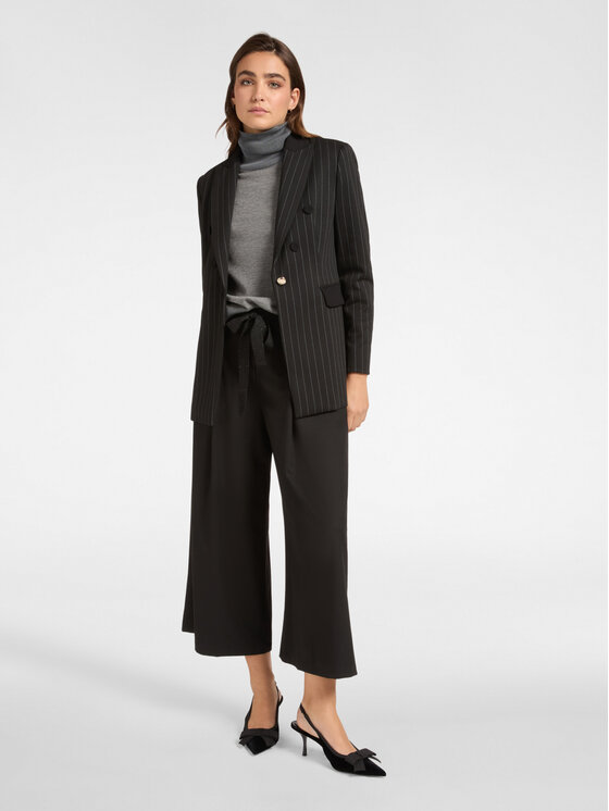 Elena Mirò Elena Mirò Pantaloni di tessuto P166P000362N033 Nero Cropp Fit