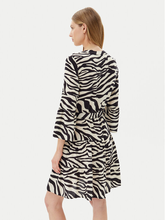 Vero Moda Vero Moda Kasdieninė suknelė Melba 10329936 Juoda Loose Fit