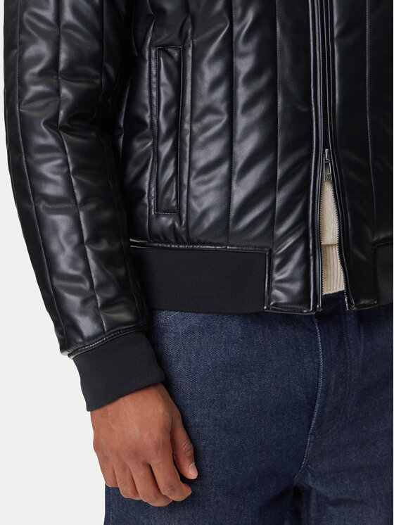 Armani Exchange Armani Exchange Bunda z imitácie kože XM001124 AF16647 UC001 Čierna Regular Fit