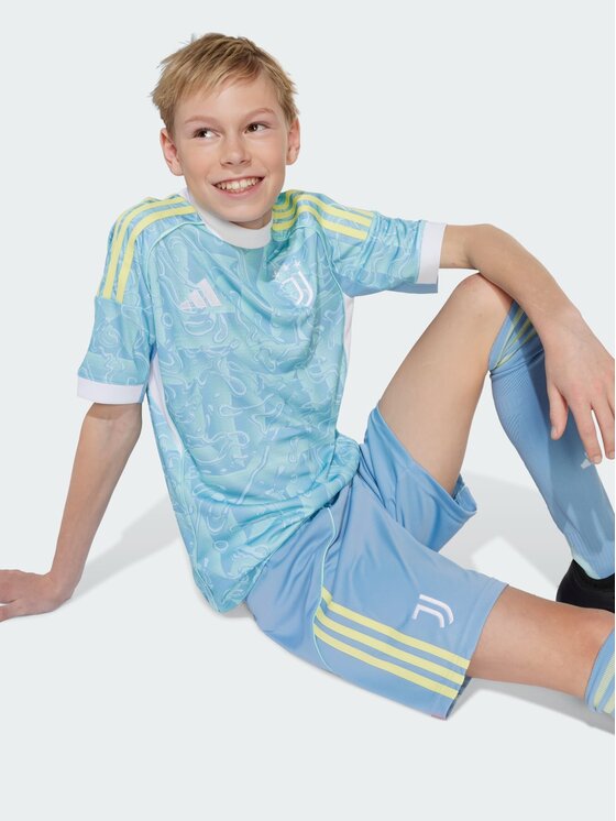 adidas adidas Szorty sportowe Juventus Niebieski jasny Regular Fit