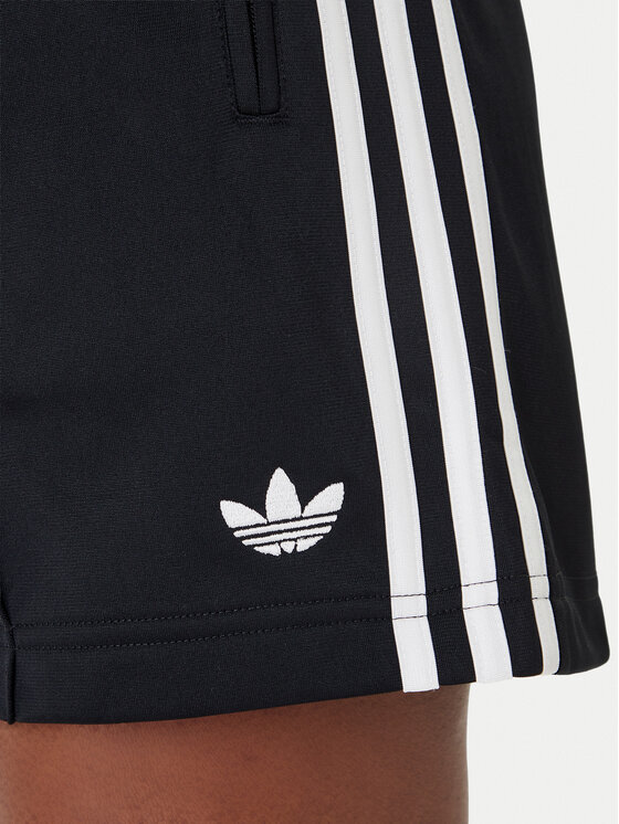 adidas adidas Αθλητικό σορτς Firebird Classic KD5569 Μαύρο Regular Fit