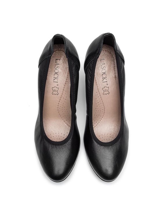 Izi chaussure 2025