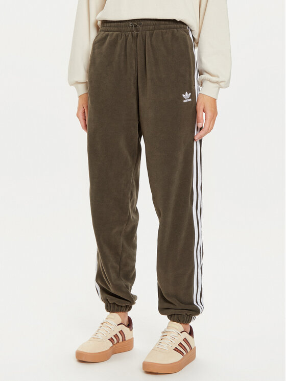 adidas Jogginghose adicolor Polar IY7835 Khakifarben Loose Fit Modivo