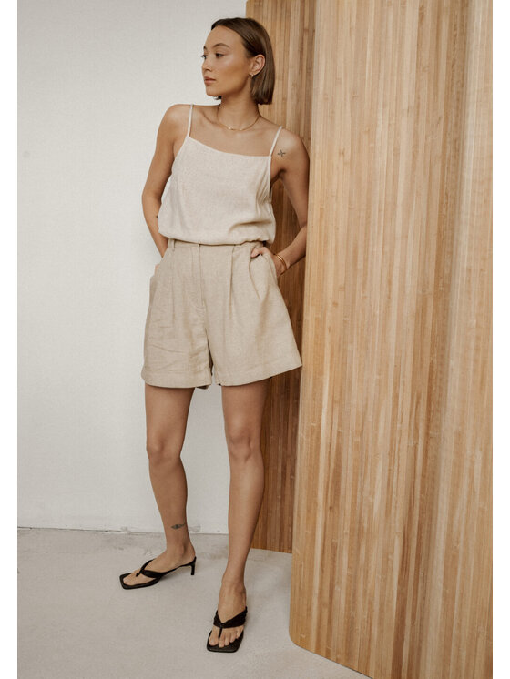 Duende Duende Szorty materiałowe Tierra Shorts Beżowy Regular Fit