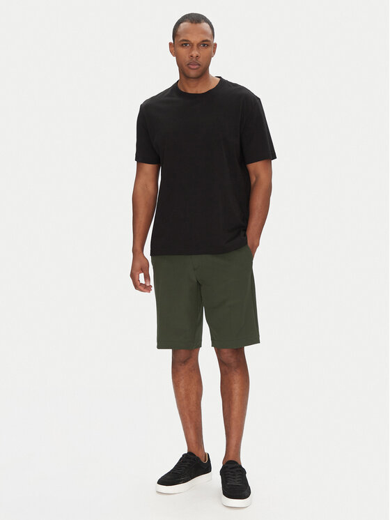 BOSS BOSS Шорти з тканини S_Commuter_10.5 Inch 50540337 Зелений Slim Fit