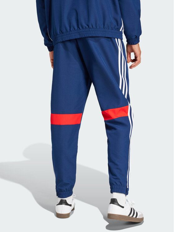 adidas adidas Spodnie materiałowe 139277 Niebieski jasny Regular Fit