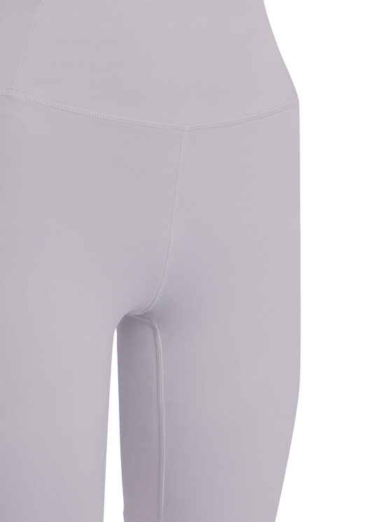 Girlfriend Collective Girlfriend Collective Szorty sportowe Float 4023 Fioletowy Slim Fit