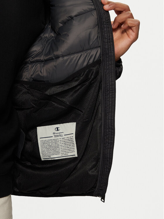 Champion Champion Зимова куртка 220342 Чорний Regular Fit