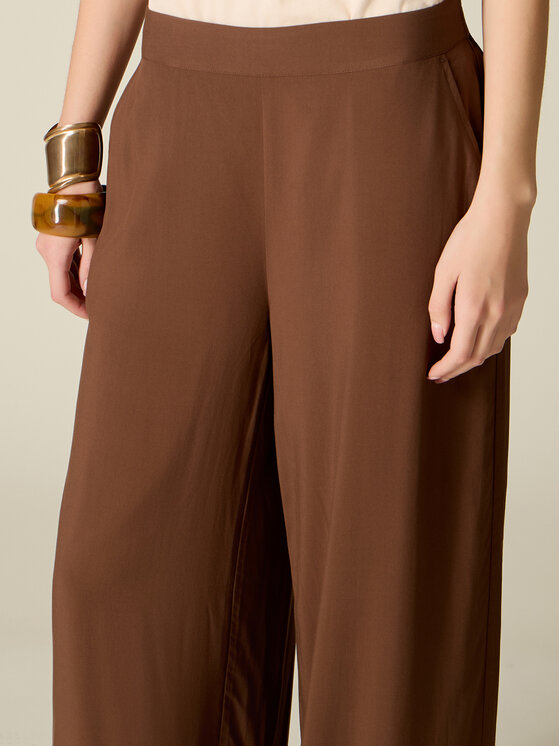 Oltre Oltre Spodnie materiałowe P047J002533N032 Brązowy Regular Fit
