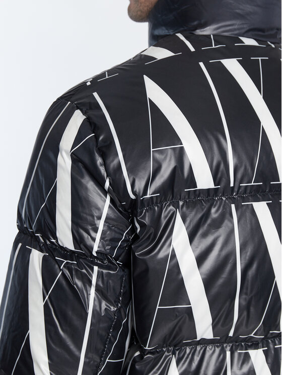 Armani Exchange Armani Exchange Pūkinė striukė 8NZBP8 ZNULZ 22AR Juoda Regular Fit