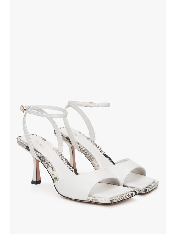 Estro Estro Σανδάλια ER00117195 Μπεζ