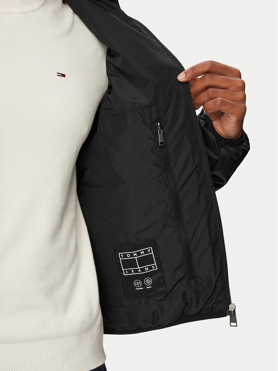 Tommy Jeans Tommy Jeans Sulejope DM0DM23231 Must Regular Fit