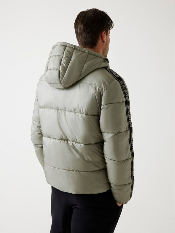 Guess Guess Winterjacke Z5BL17 WO06I Grün Regular Fit