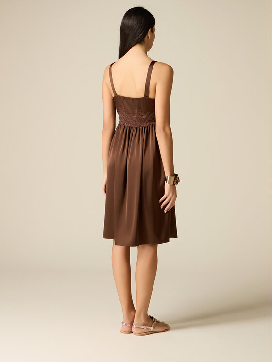 Oltre Oltre Abito da sera 7073R005068N032 Marrone A-Line Fit