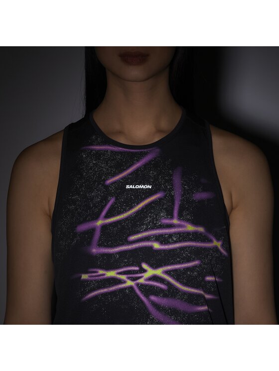 Salomon Salomon Koszulka techniczna SHAKEout CORE GRAPHIC TANK GFX Czarny Regular Fit