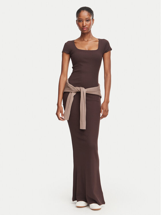Guess Guess Kleid für den Alltag V6YK06 K4696 Dunkelbraun Regular Fit