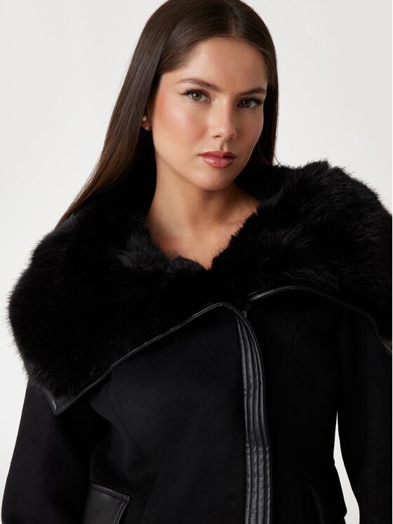 Guess Guess Kurtka przejściowa 171761 Czarny Classic Fit