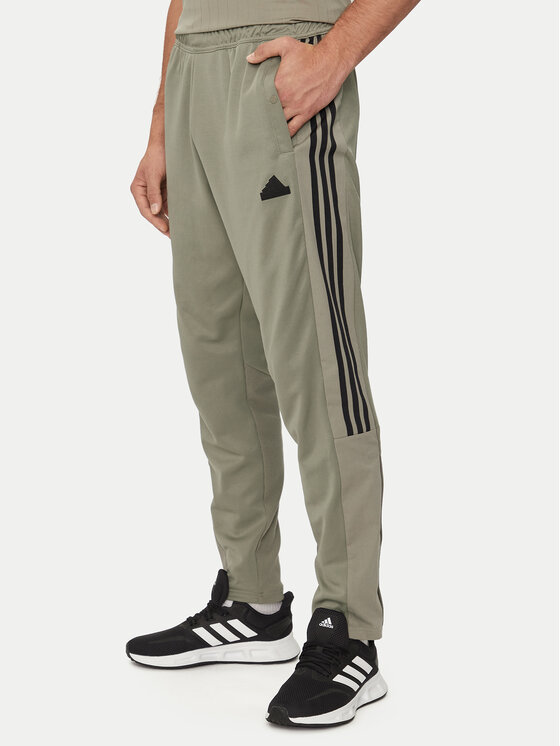 adidas Sporta bikses Tiro IS1504 Zaļš Regular Fit