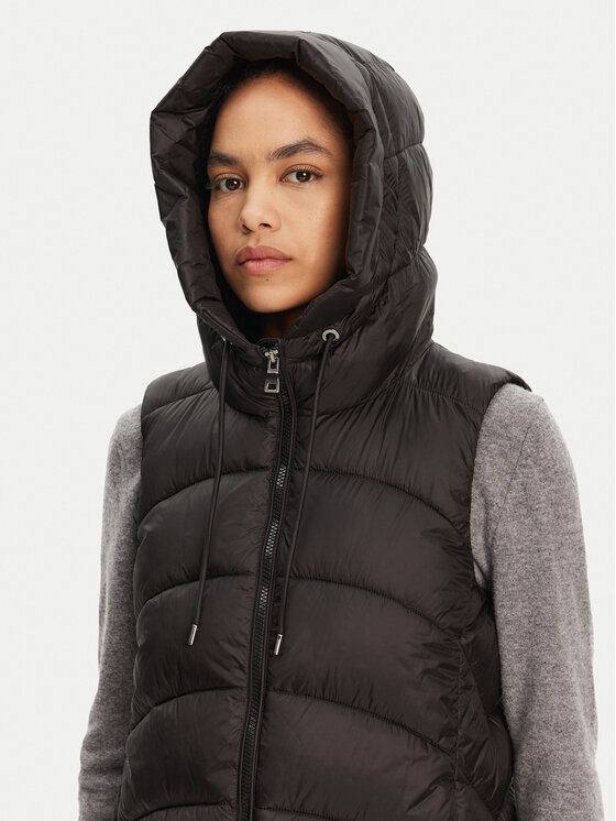 Geox Geox Sportovní vesta Bleyze W5528C T3146 F9000 Černá Regular Fit