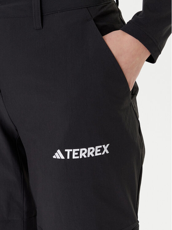 adidas adidas Outdoor hlače Terrex Multi IZ3322 Crna Regular Fit