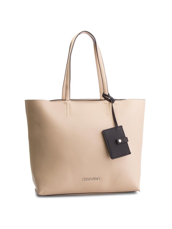 Calvin klein tack shopper deals
