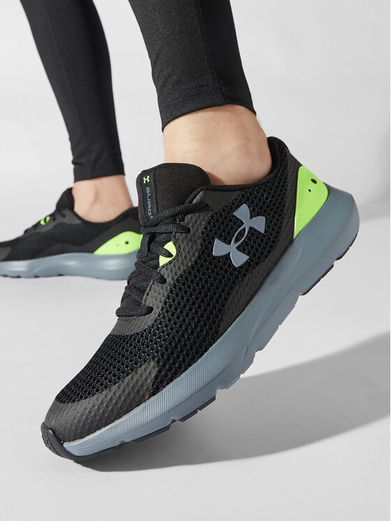 Under Armour Laufschuhe UA Surge 3 3024883 003 Schwarz Modivo