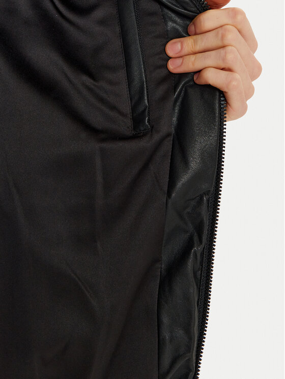 Guess Guess Bunda z imitace kůže Marianne W4BL60 WGB20 Černá Regular Fit
