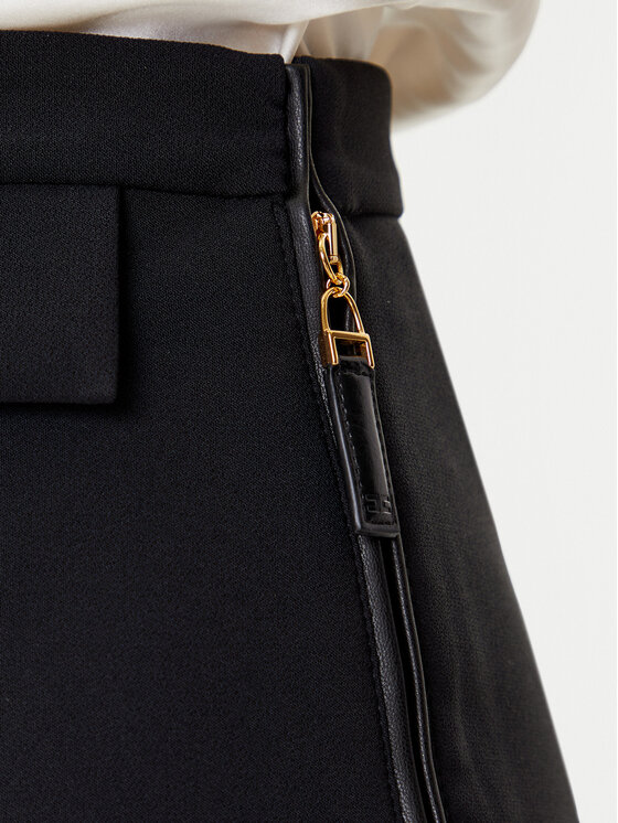 Elisabetta Franchi Elisabetta Franchi Hlače iz tkanine PA-121-56E2-V380 Črna Regular Fit