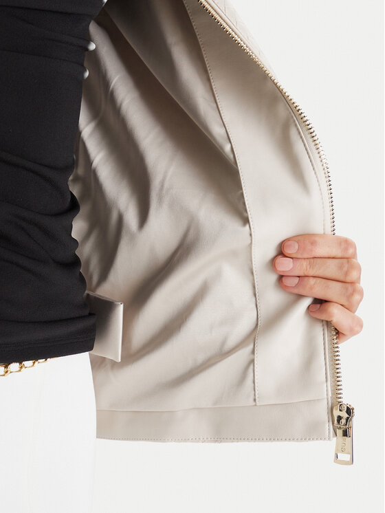 Guess Guess Jacke aus Kunstleder W6RL52 WL850 Écru Regular Fit