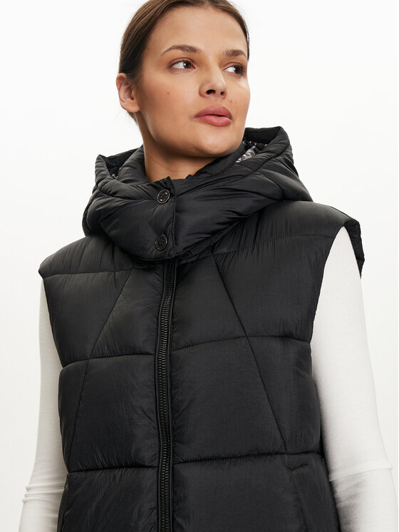 Guess Guess Vestă Eleonora W4YL09 WGAE2 Negru Regular Fit